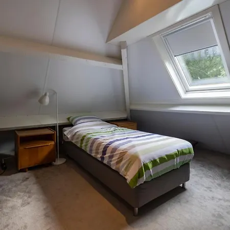 Holiday home Het Witte Boshuis *